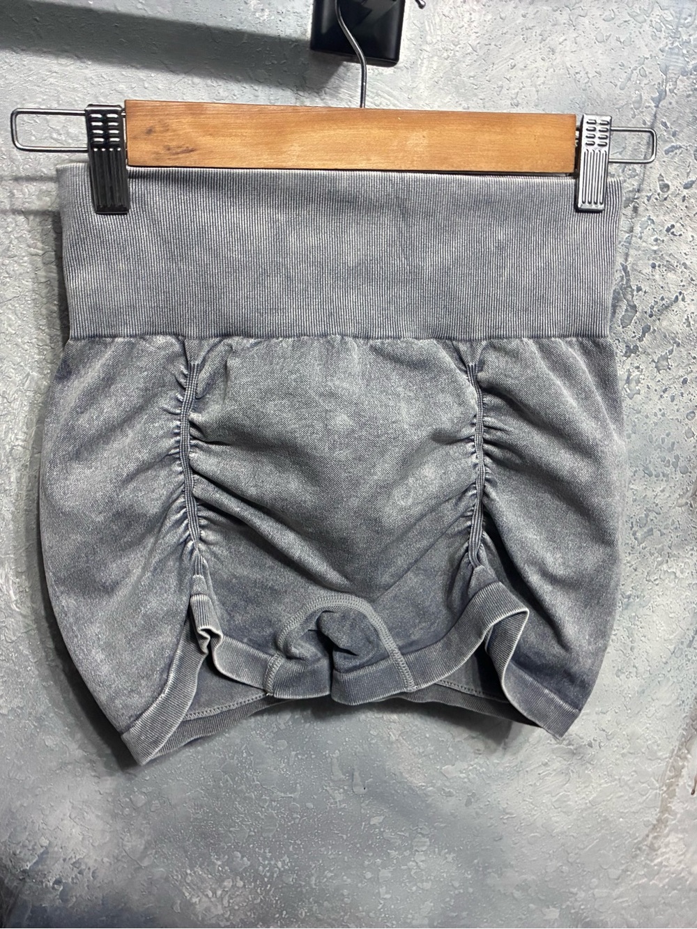 GREY RUCHED SPANDEX SHORTS 🩳 EXTRA SMALL